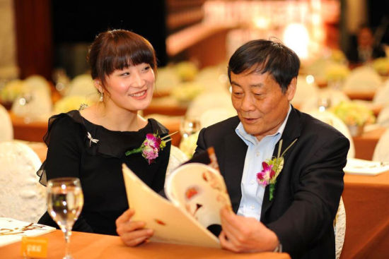 Zong Fuli and her father Zong Qinghou.[File photo]