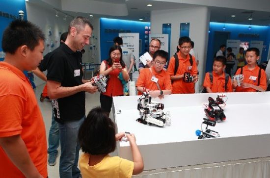 乐高机器人EV3正式登陆中国