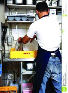  �����󳡹�����ϴ�롢ϴ�˻��вˣ�Ƹ���ڹ�ѧ���������ǵĹ���ֻ��Լ�������ʵ�һ�롣(���ô�������)