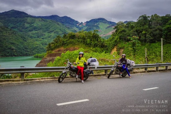 越南海边公路的“拉风”摩托之旅