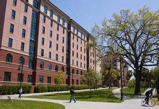 　　San Jose State University圣何塞州立大学