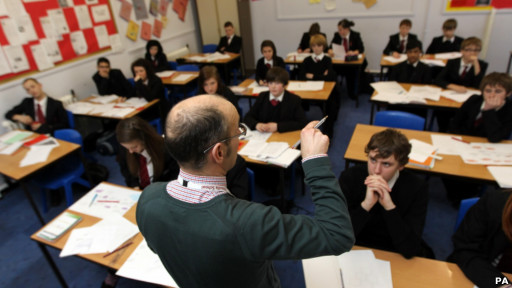 英国四分之一老师认为学生没规矩_BBC