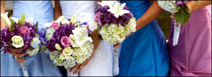Some bridesmaids bouquets
