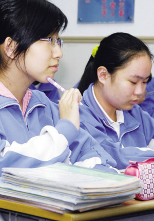 坚持到底把模拟考当成一场勇敢者的游戏(图)