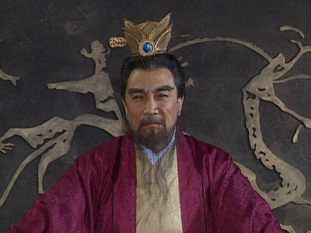 幻灯图：旧版《三国》之鲍国安版曹操