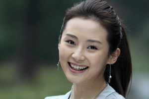 《佳期如梦》路晨甜美女主播 夏日阳光绽放