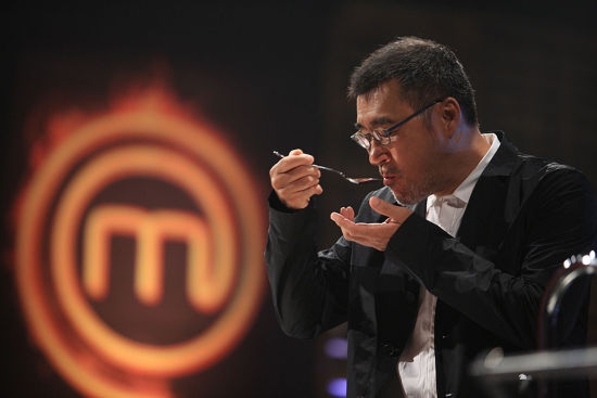 《顶级厨师》总导演:500名厨选出一个评审