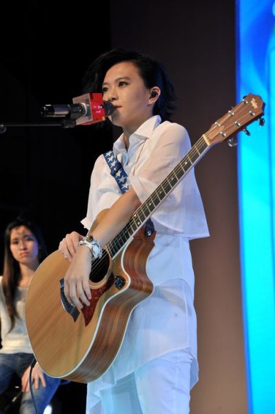 �׳������ϸ���������������