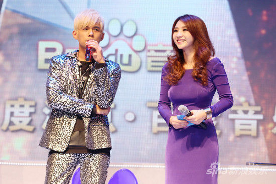 周杰伦同台亮相 柳岩曲线迷人|柳岩|江南style|周