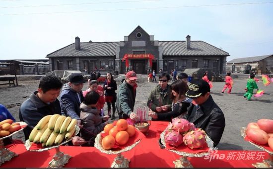 『满山打鬼子』徐耿十年磨剑再创经典 - 娱乐派