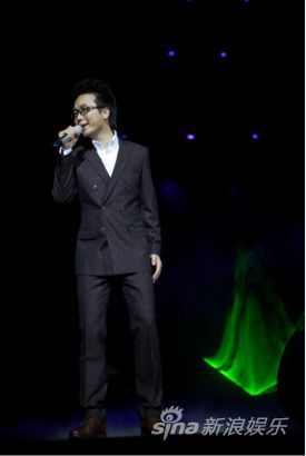 刚好遇见你李玉刚_李玉刚演唱会收入(2)