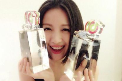 评论:请关注姚贝娜正能量 让她安静离去