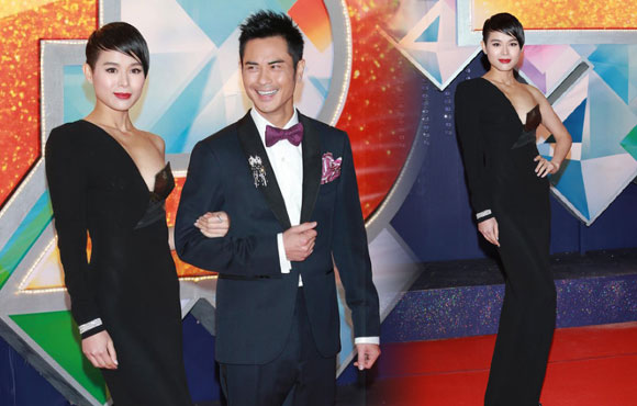 TVB̨��佱������۽����ĵ��ӳǾ��У���������΢��ֱ����֣��ӱ���Ӷ�ǣ�������̺��