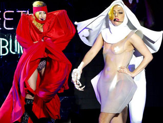 LadyGaga������ɧ��Ů#͸���������;�������