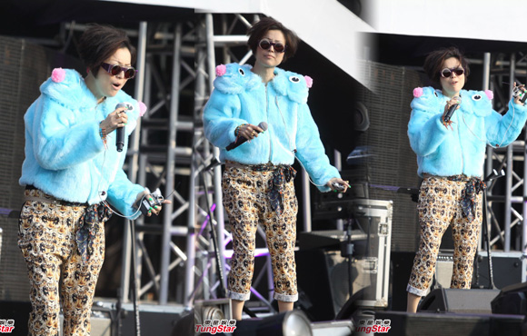 ֣���������Ϻ���ɫʱ�����ֽڣ�������������ɫ��ͨ�����仨�㣬װ�����ʮ�㡣