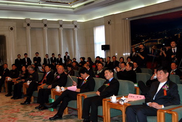 中国电视剧导演有钱了 金牌导演获两亿授信(图