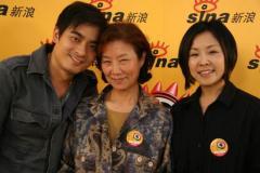 吕中陈龙“母子情深”畅谈《母亲的眼睛》(图)