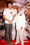 组图：《叶问》杀青甄子丹教熊黛林咏春拳