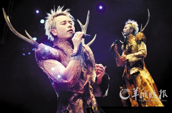 李克勤为广州准备 希望粉丝练歌合唱-李克勤,le