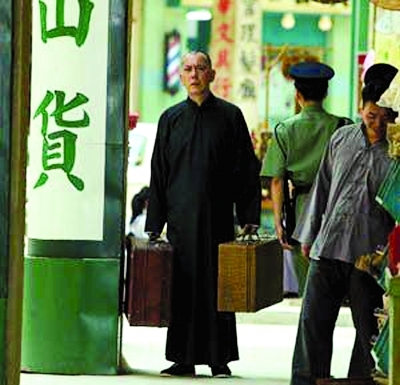 黄秋生炮轰内地剧组混乱影响演员表演(图)