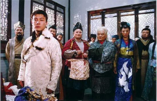 资料图片:电视剧《聚宝盆》精彩剧照(13)