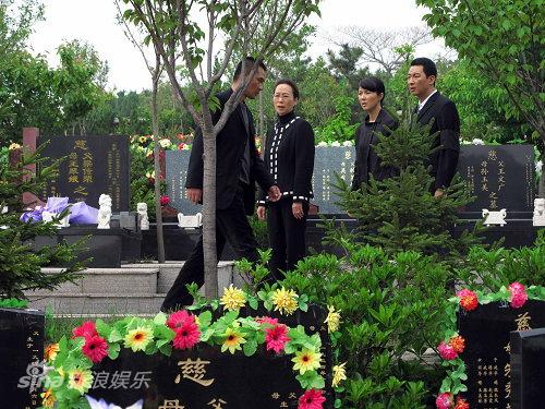 ����ͼƬ�����Ӿ硶ĸ�׵�ս�������ʾ���(2)