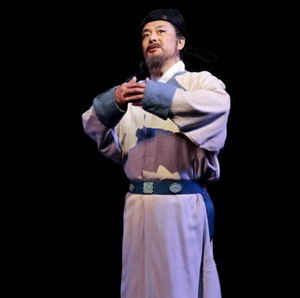 话剧《李白》再登人艺舞台 濮存昕连演20年