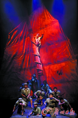 猛虎渡海大战解放海南岛 《红帆》搬上舞台