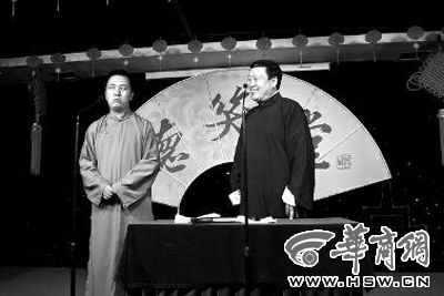 马鹤琪(左)上周已在德笑堂演出