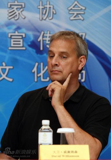 图文:世界魔术大会-魔术师大卫