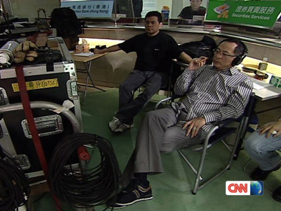 香港多产导演杜琪峰现身CNN亚洲名人聊天室