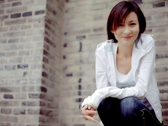 杨亚演禁毒片《明天》 获封清新校园美女(图)_影音 ...