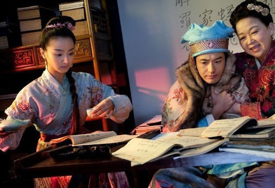 《唐伯虎2》热映殷叶子黄晓明搞怪无厘头(图)