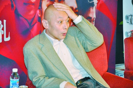 90岁姥姥参加我的鸡蛋面婚礼:结婚新郎得踩在凳子上 葛优,刘嘉玲,姜文
