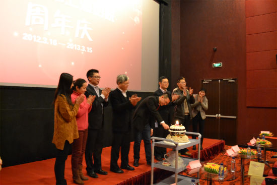 上海华谊兄弟影院周年庆 为孩子筑电影梦