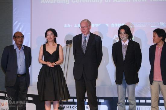 ͼ�ģ��������˽�������ί�ź�Ӱ