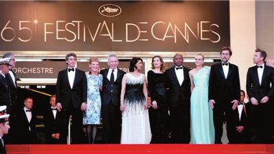 �����ί����ϯ��������������ᡤĪ�׵٣��Ҷ�����������8λ��ί����