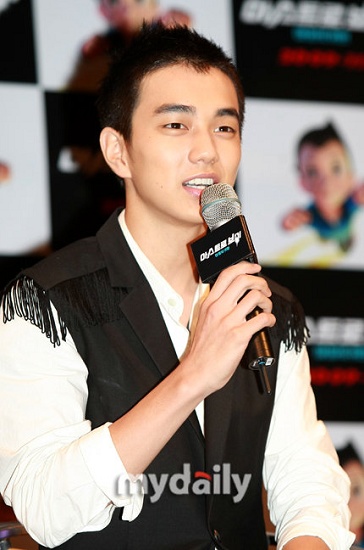 ��ͼ�����к������ͳ�ϯ����ͯľ������������