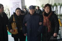 孙道临遗体告别仪式上海举行万人洒泪相送(图)