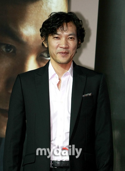 图文:《梨泰院杀人事件》首映式-郑振荣_影音