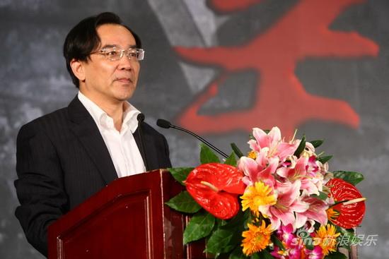 图文:《辛亥革命》启动--上海电影集团总裁任仲