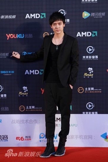 于朦胧圈内好友关系 华晨宇付辛博杨幂私下交情