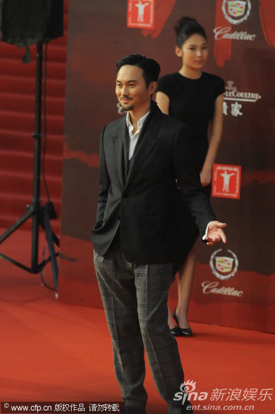 ������˧��Ӣͦ