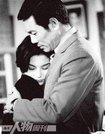 窗外》剧照 胡奇与林青霞  鸣谢：春光映画