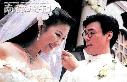 钟镇涛出书曝忍章小蕙多年 与现任女友不结婚