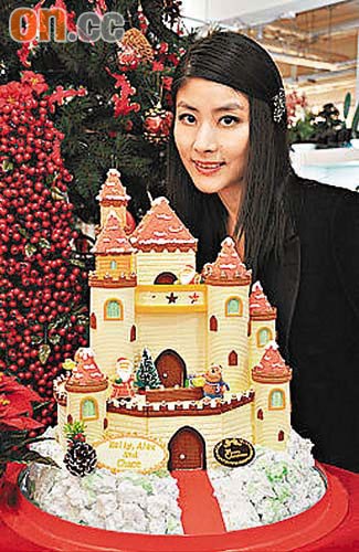 李克勤留家煮饭慰妻 陈慧琳自制圣诞卡