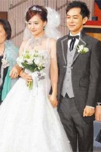 “琼瑶女郎”陈德容嫁地产小开姐姐称只是仪式