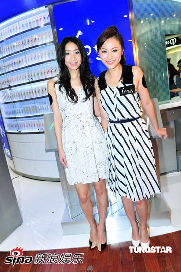 刘心悠吴雨霏助阵美容品牌 挑选个性颜色【图】