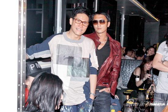 谢霆锋夫妇夜店撑场 张柏芝曝二子成肥仔【图】