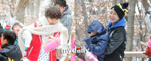 4MINUTE与BEAST做公益 与残疾儿童同居同乐